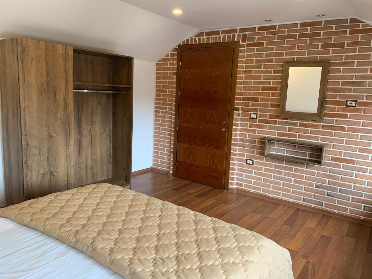 Vila Topciu Pogradec Luaran gambar