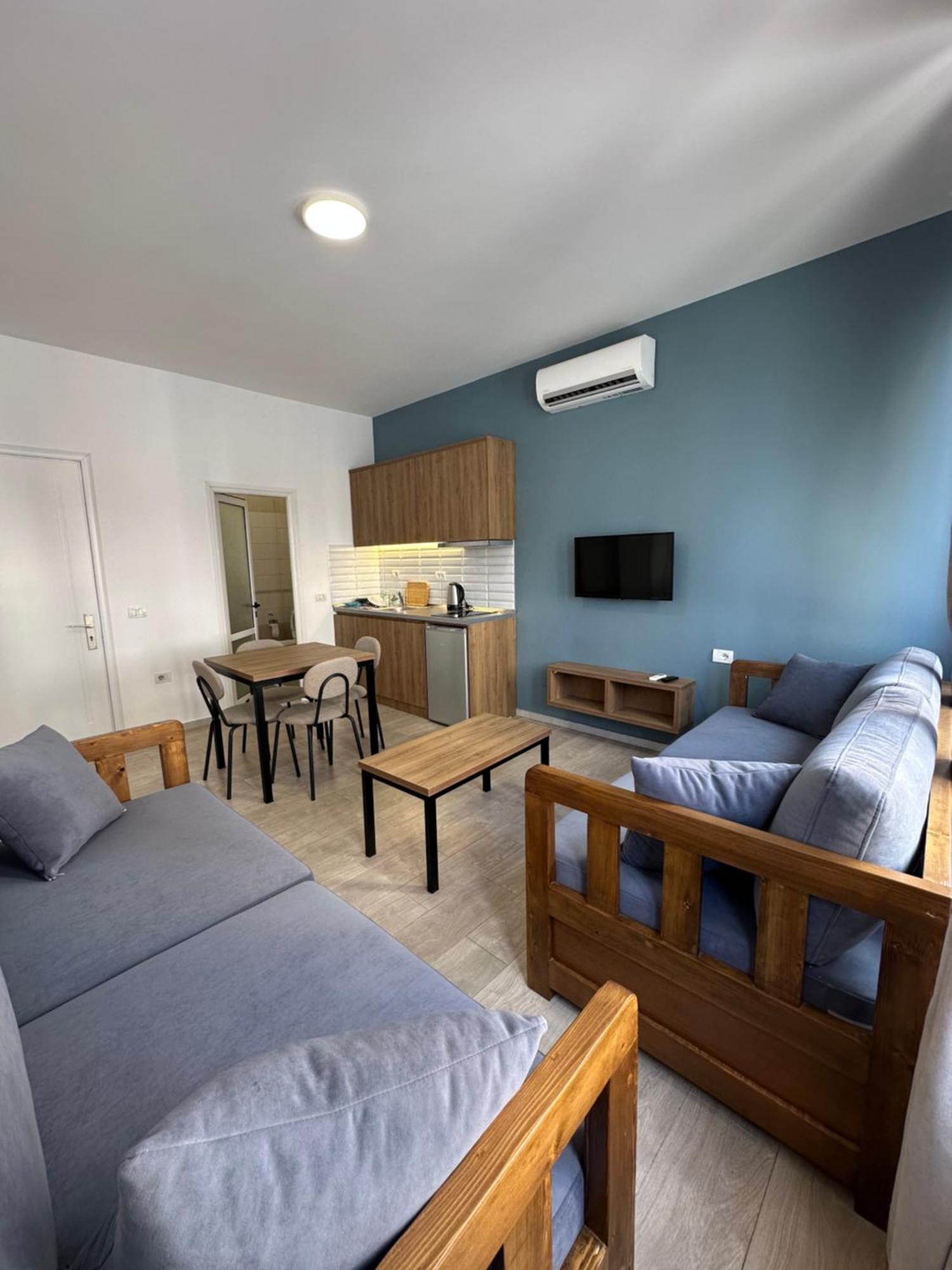 Vila Topciu Pogradec Luaran gambar
